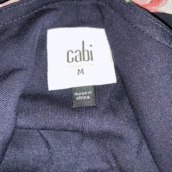 CAbi #5220 sail away cold shoulder cami in floral - Picture 7 of 8